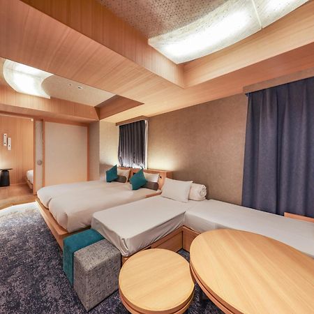 Hotel Keihan Tenmabashi Ekimae Осака Екстериор снимка
